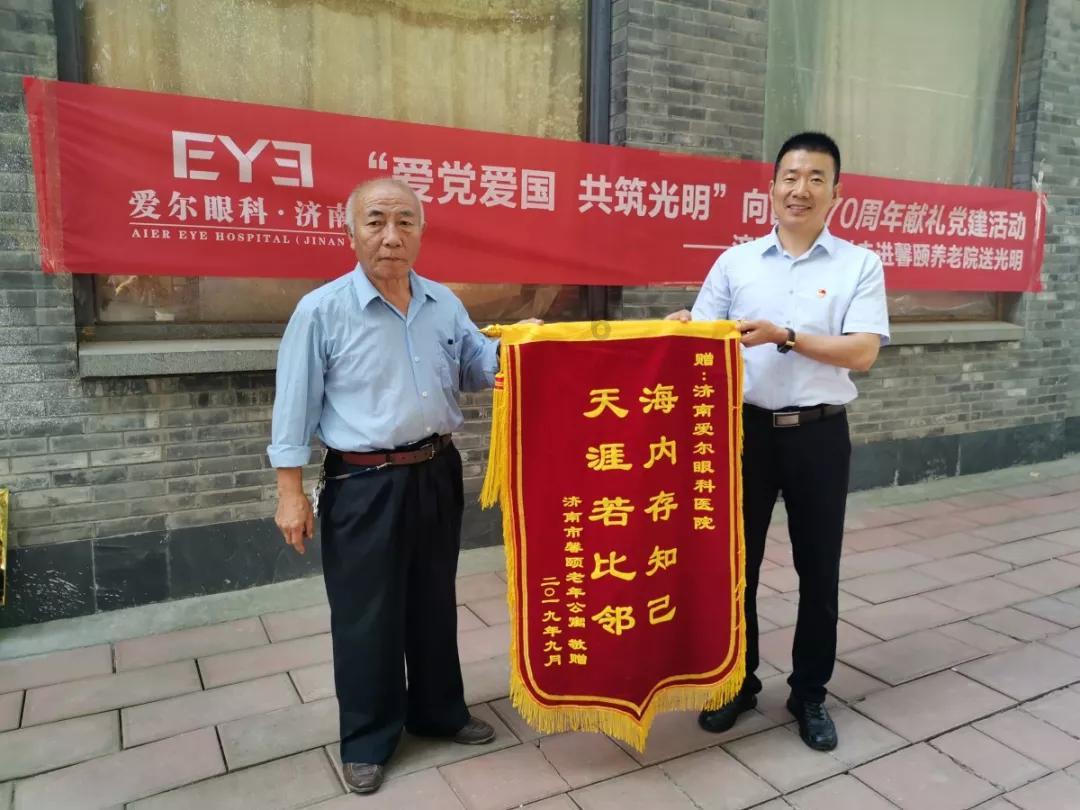 选货就像开盲盒，水果人经历车厘子季“期末大考”